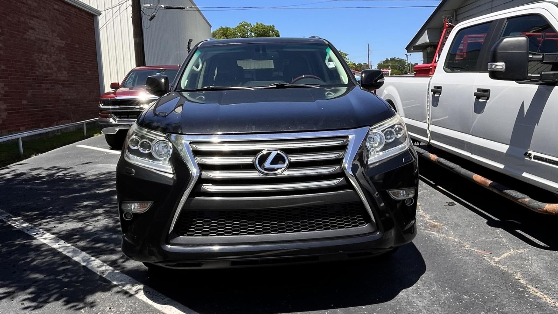 2015 Black Lexus GX 460 (JTJBM7FX0F5) , located at 945 E. Jefferson Blvd, Dallas, TX, 75203, (214) 943-7777, 32.752514, -96.811630 - Photo#1